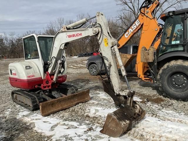 Takeuchi TB240 Escavadeiras de esteiras