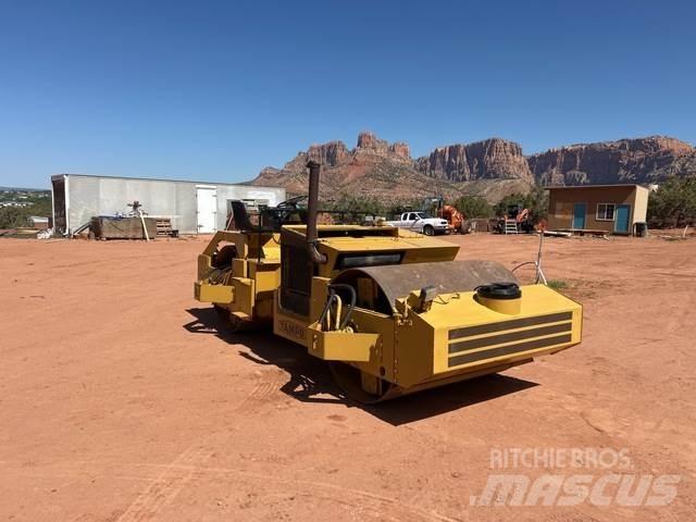 Tampo RS166A Cilindros Compactadores tandem