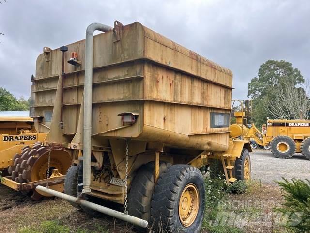 Terex 3303 Auto-tanques