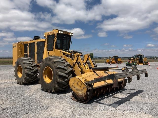 Tigercat 760B Cegadeiras