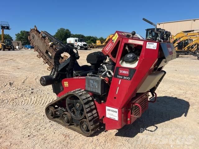Toro TRX-300 Abre-valas