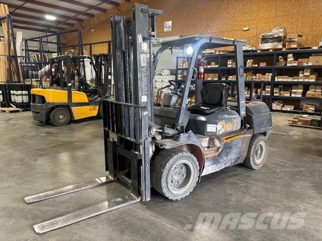 Toyota 7FDU35 Empilhadores - Outros