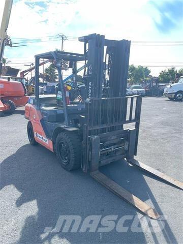 Toyota 8FD35U Empilhadores - Outros