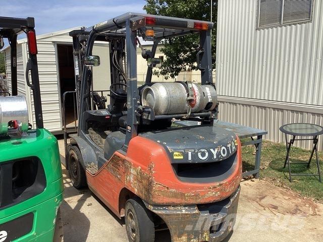 Toyota 8FGU25 Empilhadores - Outros