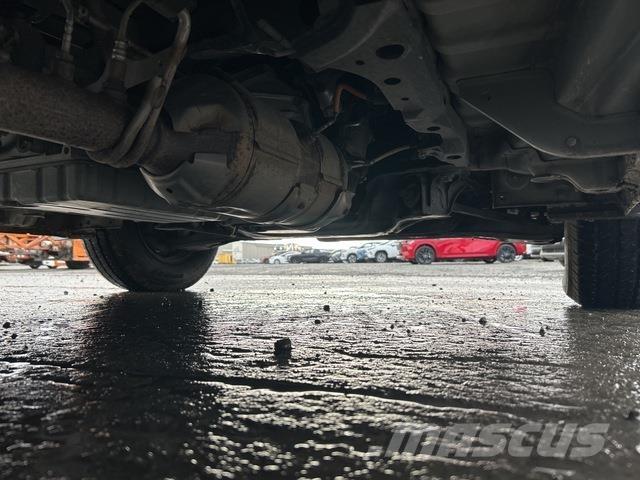 Toyota HiAce Carrinhas de caixa fechada