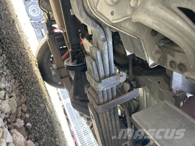 Toyota HiAce Carrinhas de caixa fechada