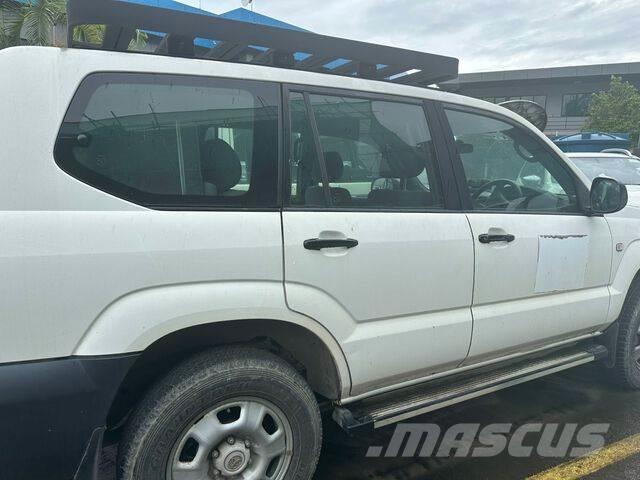 Toyota Prado Automóvel