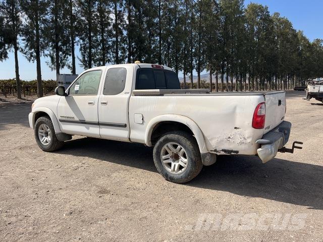 Toyota Tundra Outros