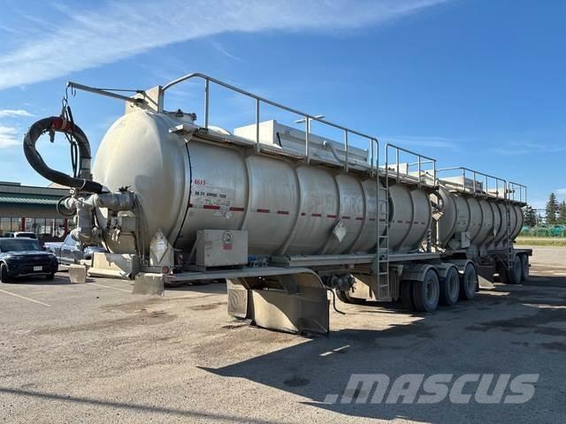 Tremcar  Reboques cisterna
