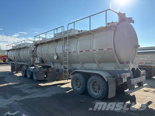 Tremcar  Reboques cisterna