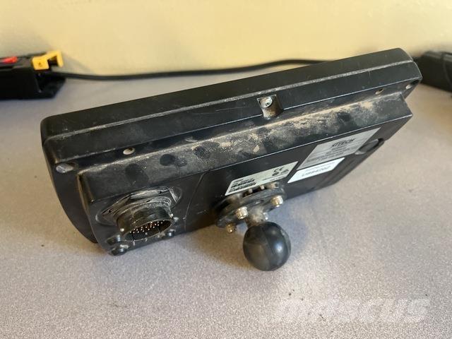 Trimble CB460 Construção - Outros
