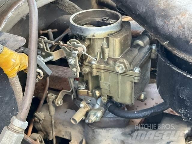  UAZ 452A3 Carrinhas de caixa fechada
