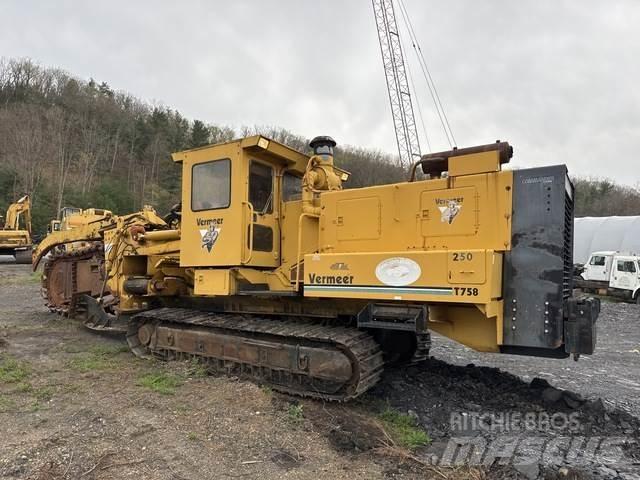 Vermeer T758 Abre-valas