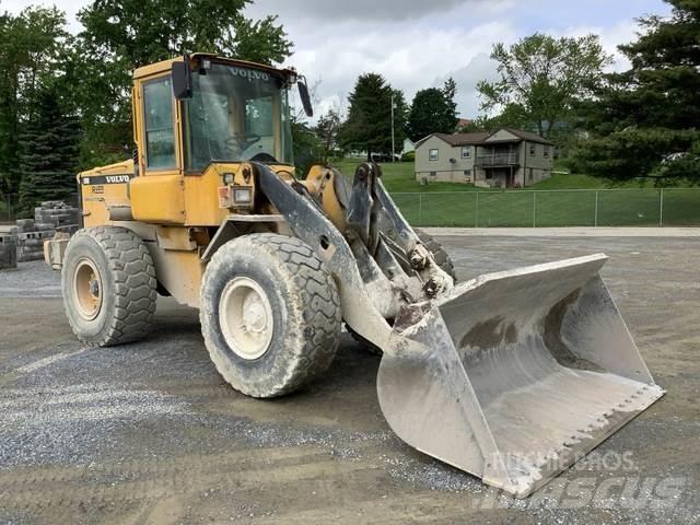 Volvo L70D Carregadeiras de rodas