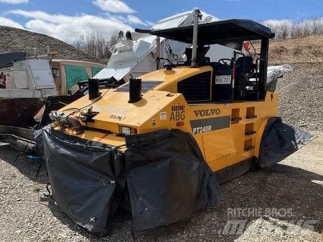 Volvo PT240R Cilindros Compactadores de pneus