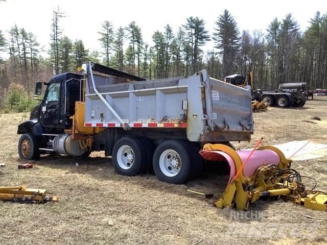 Volvo VHD Camiões basculantes