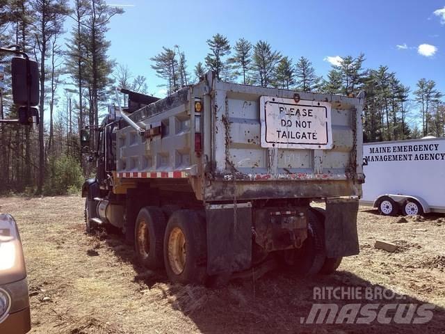 Volvo VHD Camiões basculantes