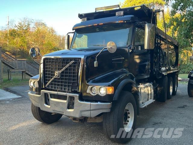 Volvo VHD Camiões basculantes