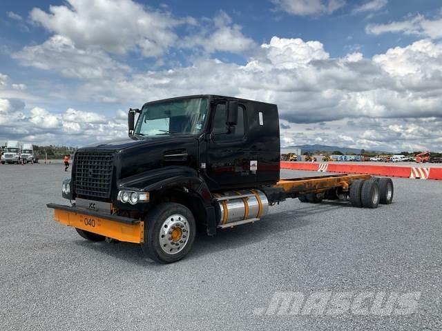 Volvo VHD64F Cabines e interior