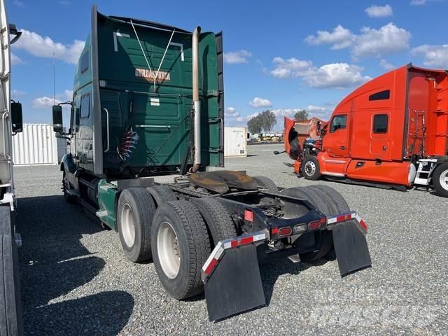Volvo VNL Cavalos Mecânicos