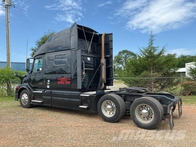 Volvo VNL Cavalos Mecânicos