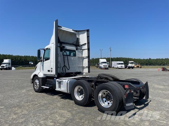Volvo VNL Cavalos Mecânicos