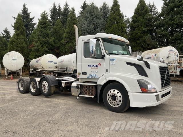 Volvo VNL Cavalos Mecânicos