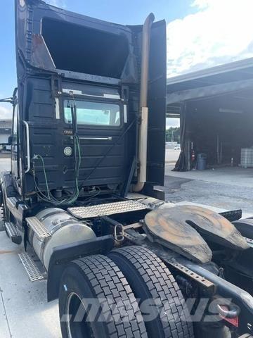 Volvo VNL Cavalos Mecânicos