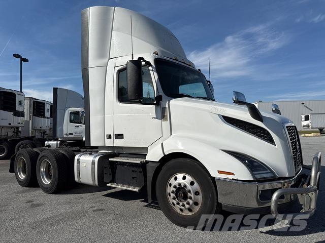 Volvo VNL 300 Cavalos Mecânicos