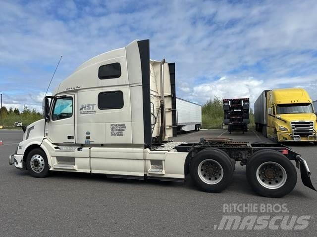 Volvo VNL 780 Cavalos Mecânicos