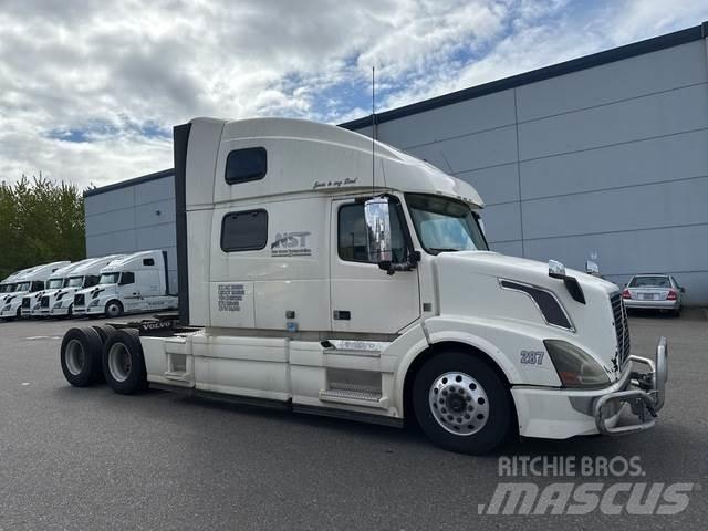 Volvo VNL 780 Cavalos Mecânicos