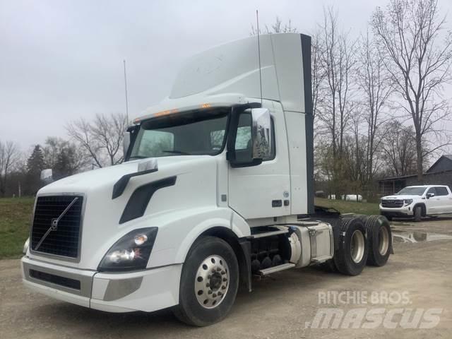 Volvo VNL300 Cavalos Mecânicos