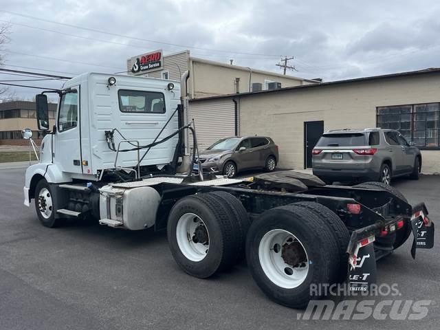 Volvo VNL64T Cavalos Mecânicos