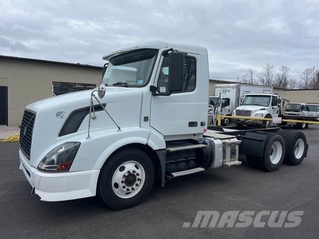 Volvo VNL64T Cavalos Mecânicos