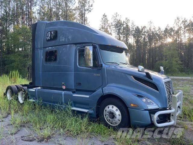 Volvo VNL860 Cavalos Mecânicos