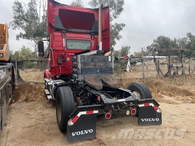 Volvo VNM Cavalos Mecânicos