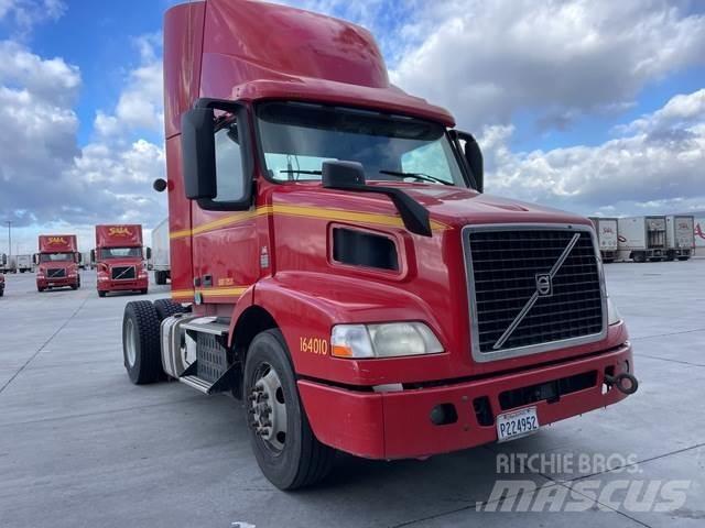 Volvo VNM Cavalos Mecânicos