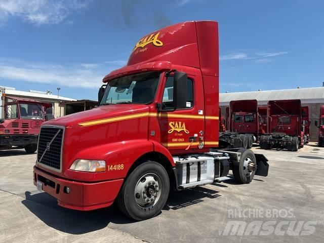Volvo VNM Cavalos Mecânicos
