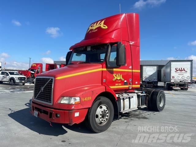 Volvo VNM Cavalos Mecânicos