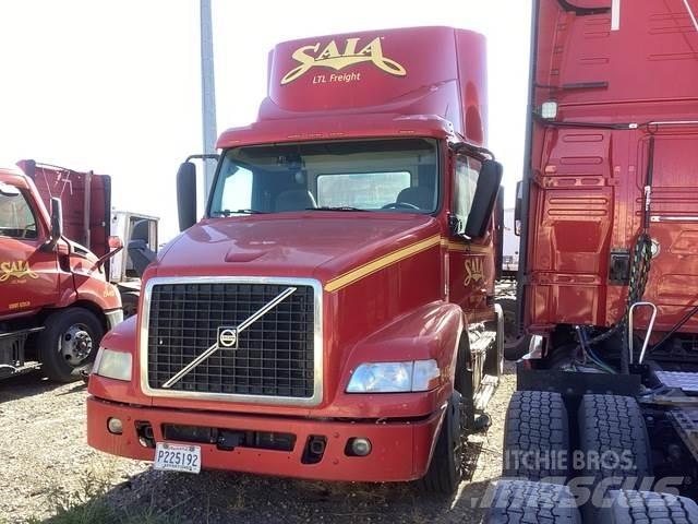 Volvo VNM Cavalos Mecânicos