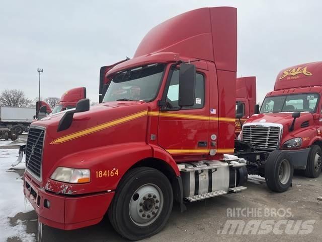 Volvo VNM Cavalos Mecânicos