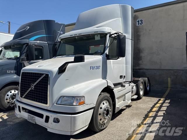 Volvo VNM Cavalos Mecânicos