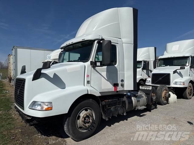 Volvo VNM Cavalos Mecânicos