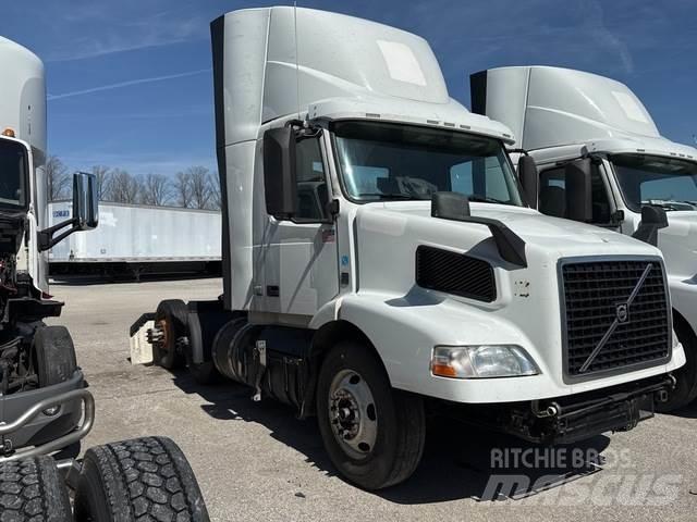 Volvo VNM Cavalos Mecânicos