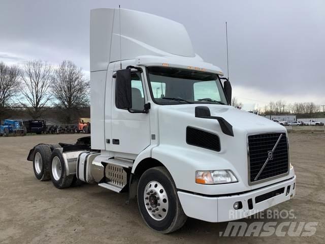 Volvo VNM Cavalos Mecânicos