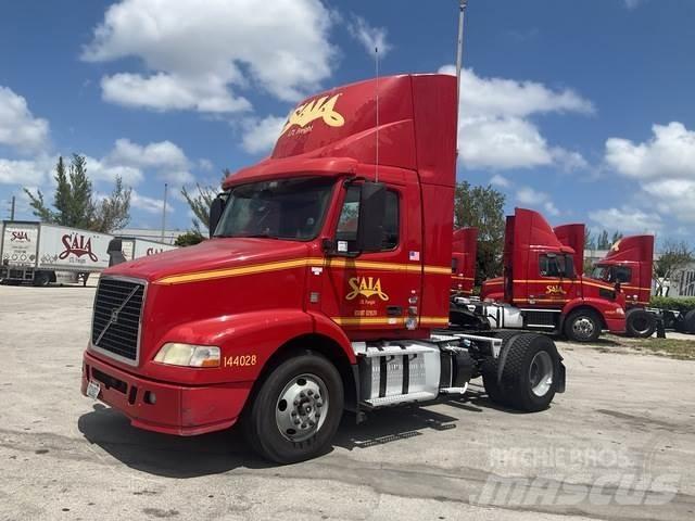 Volvo VNM Cavalos Mecânicos