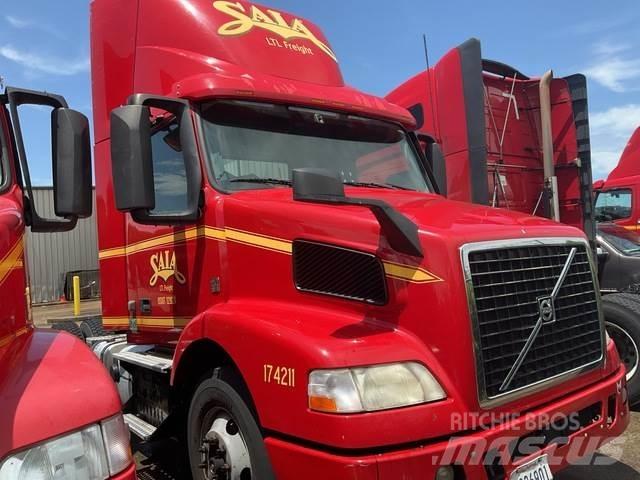 Volvo VNM Cavalos Mecânicos