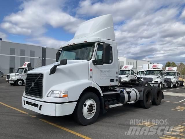 Volvo VNM Cavalos Mecânicos