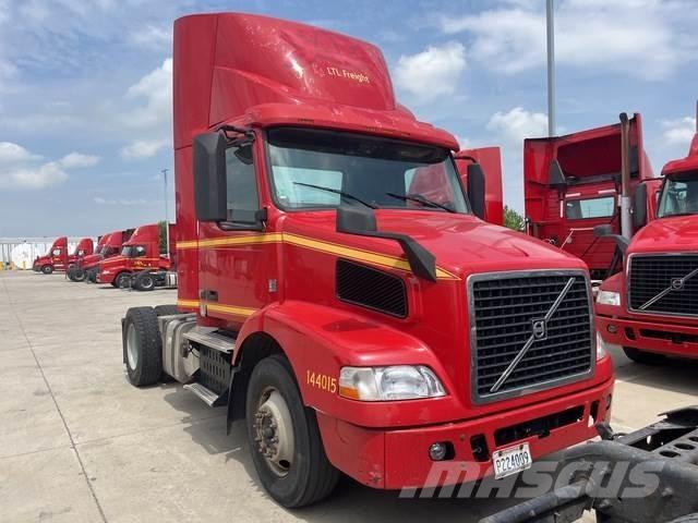 Volvo VNM Cavalos Mecânicos