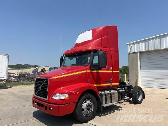 Volvo VNM Cavalos Mecânicos